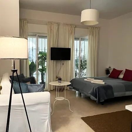 Estudio San Vicente - Aloha